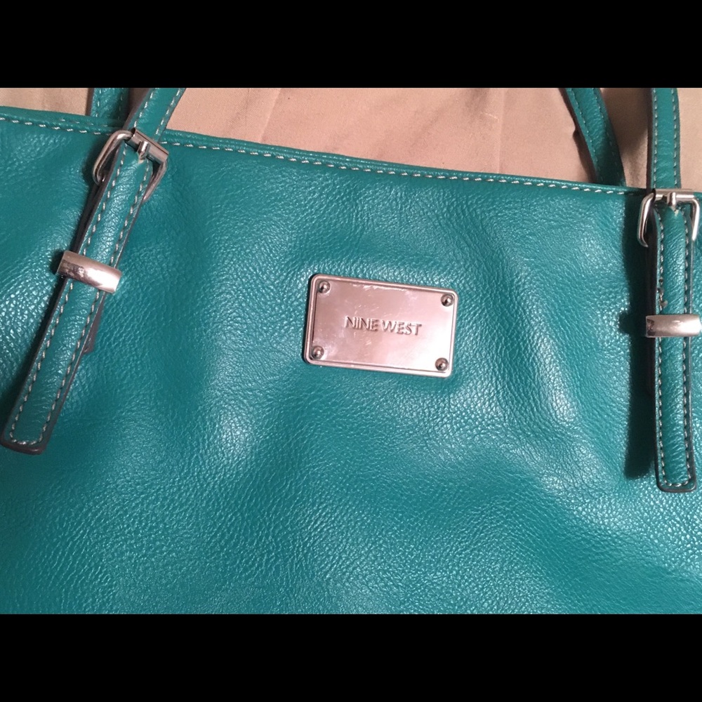 Nine West Purse - Picture 4 of 6